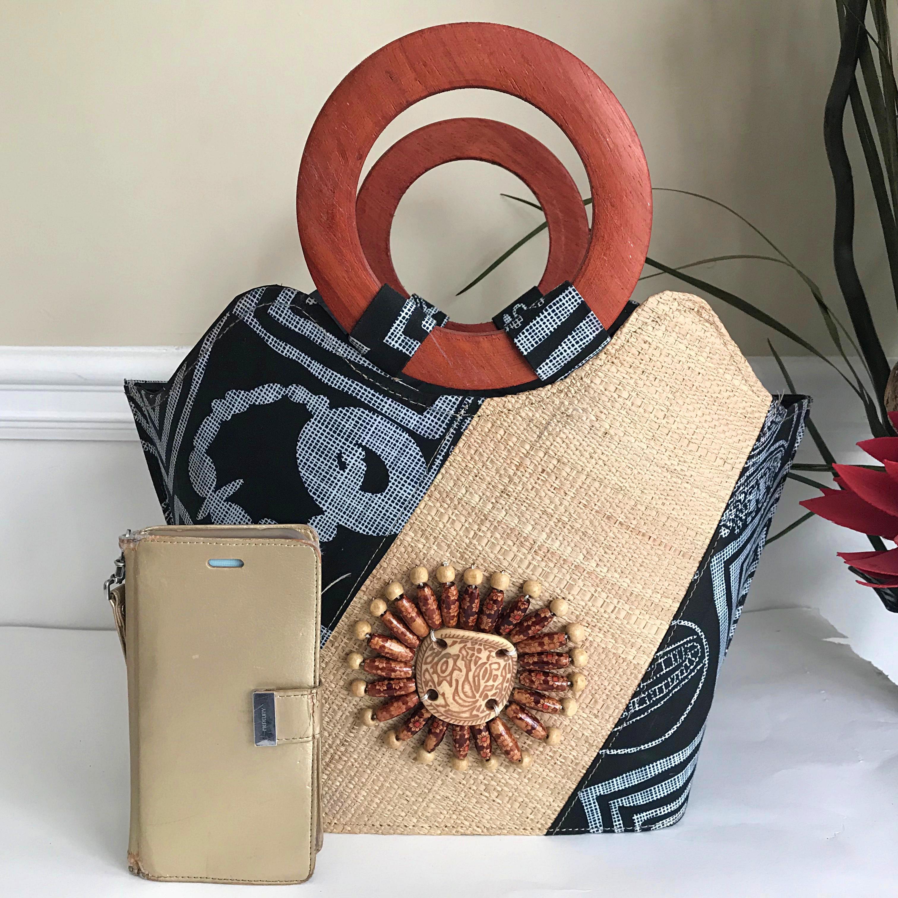 Bamileke Hand Woven Raffia Fibers African Basket Bag with Wood Handle - Medium